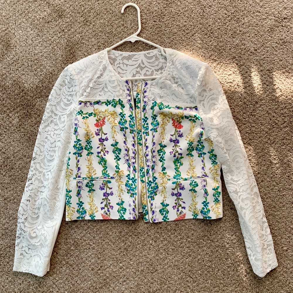 BCBGMAXAZRIA Cropped jacket